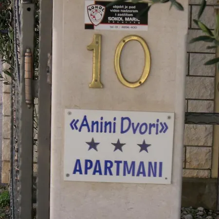 Anini Dvori *