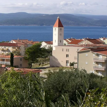 Anini Dvori *
